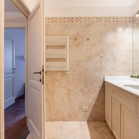 Apartment Porta Rossa Florence